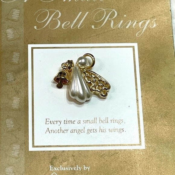 NWT Vintage Angel Wings Bell Rings Lapel Pin Brooch - Picture 3 of 6